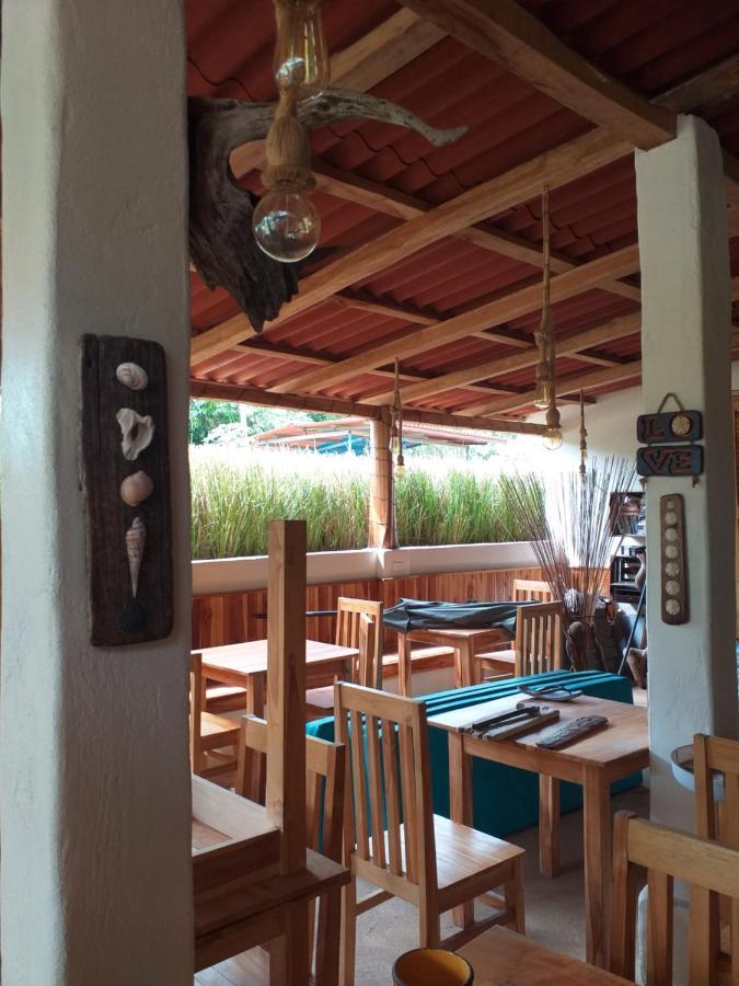 Tiki Dorm Villa Santa Catalina Esterno foto