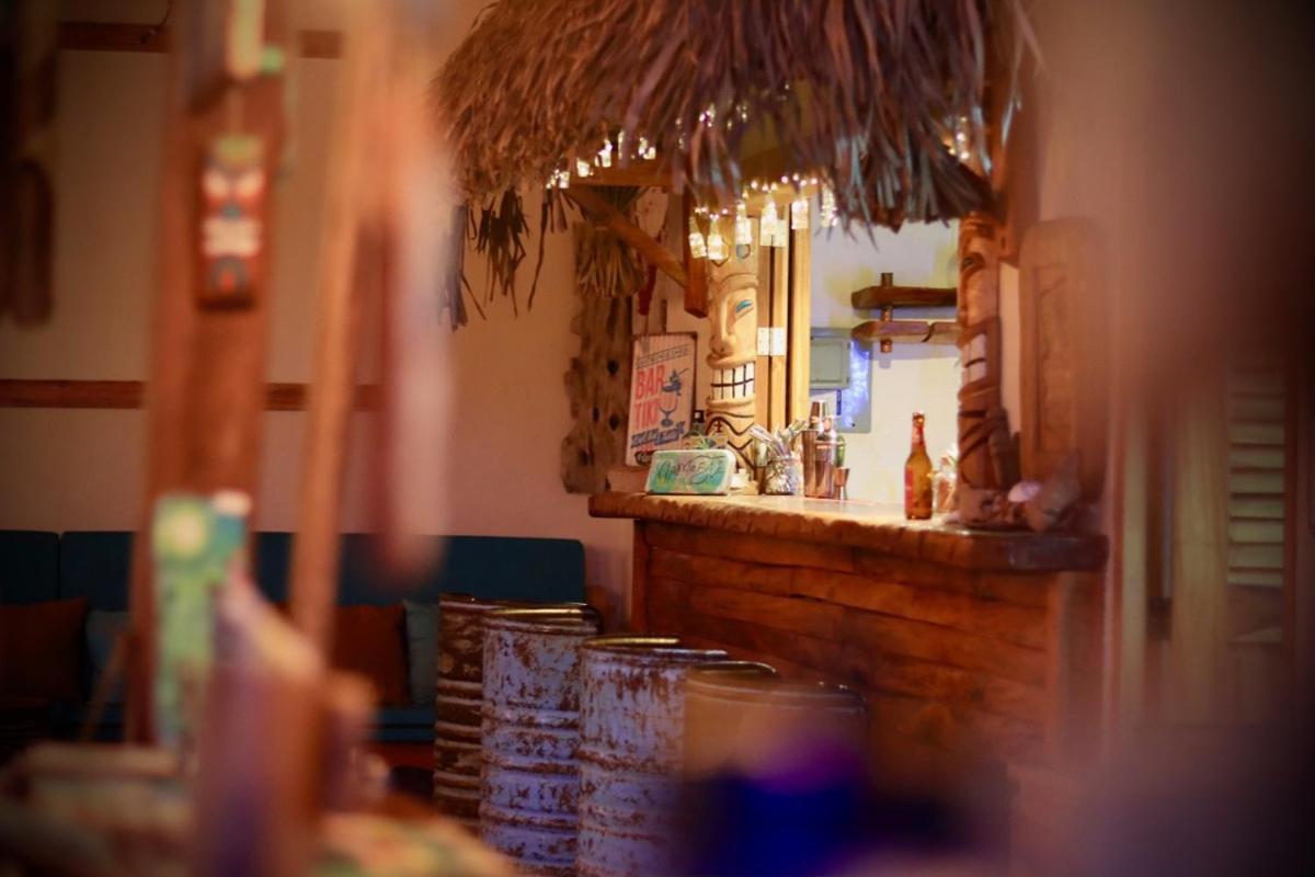 Tiki Dorm Villa Santa Catalina Esterno foto