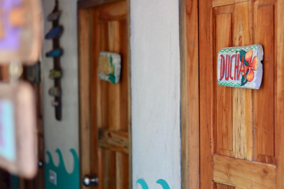 Tiki Dorm Villa Santa Catalina Esterno foto