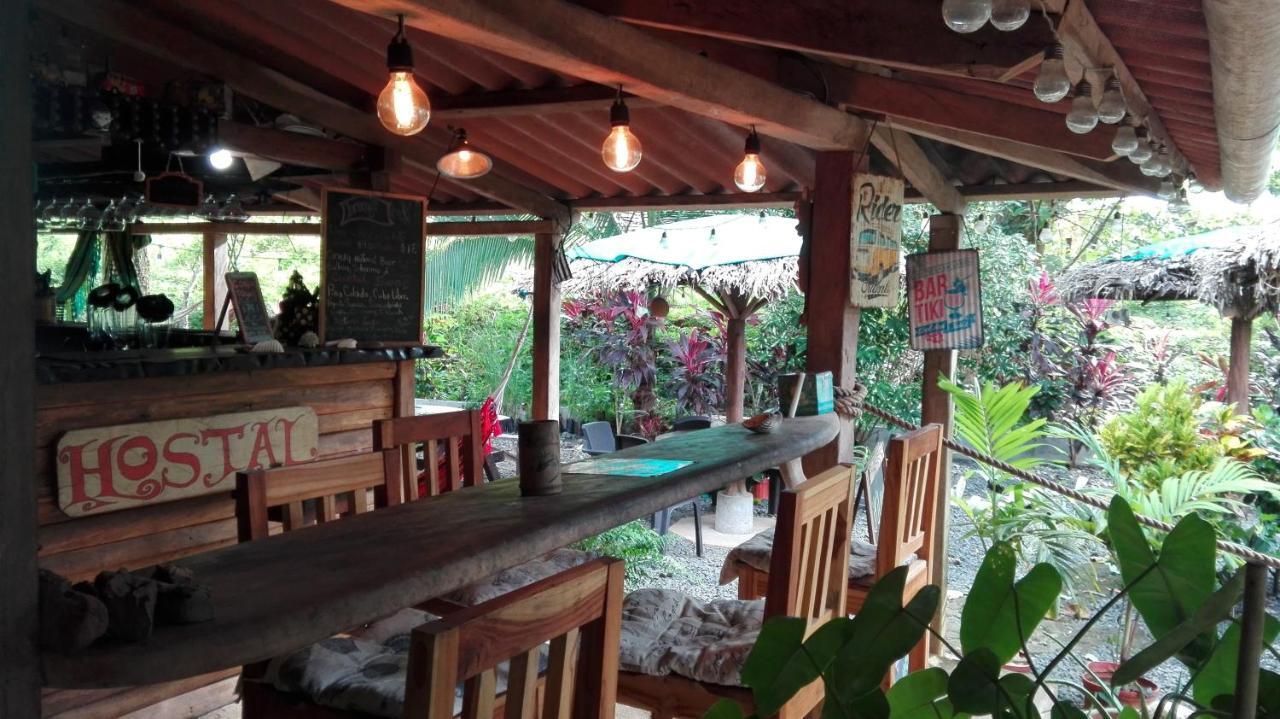 Tiki Dorm Villa Santa Catalina Esterno foto