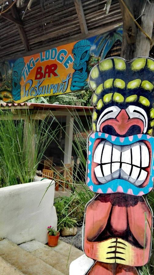 Tiki Dorm Villa Santa Catalina Esterno foto
